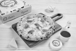 Luna's Exclusive Senorita Pizza (8 Inch)