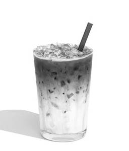 Iced Madagascar Vanilla Macchiato