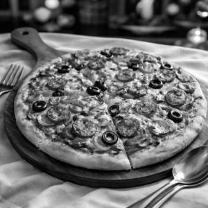 New York Pepperoni Chicken Sausage Pizza