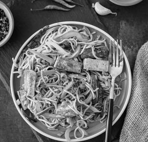 Paneer Burnt Garlic Noodles
