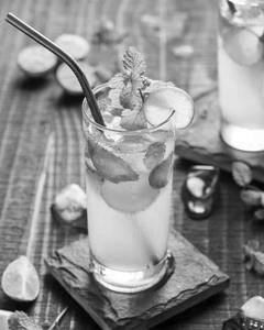 Virgin mojito