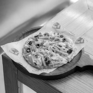 Onion Capsicum Pizza