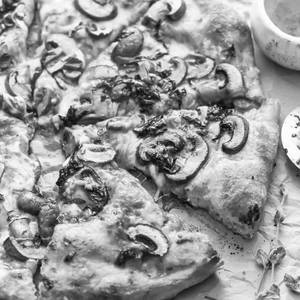 Mushroom Pizza With Cheddar Cheese