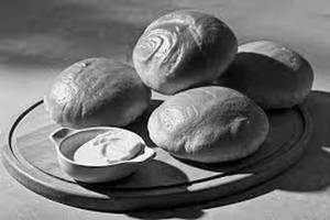Butter Maska Bun