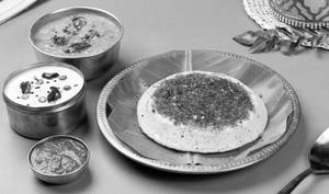 Ghee Karam Thatte Idli (1Pc)