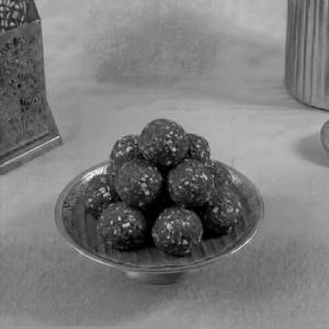 Naatu Kambu Laddu - 200gm + 50gm FREE