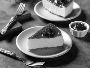Strawberry Cheesecake Slice