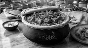 Soya Chaap  Matka Biryani [1 kg]