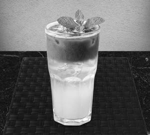Fresh Matcha Lemonade