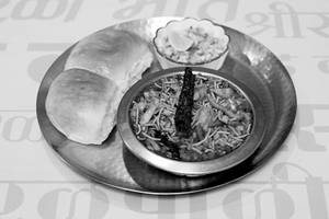 Kolhapuri Misal + 2 Pav