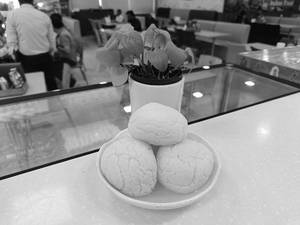 Sponge Rasgulla (1 Pc)
