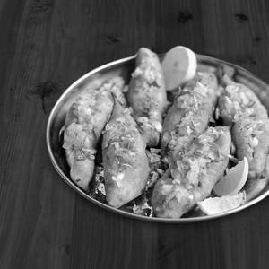 Mirchi Bhajji ( 3 Pcs )