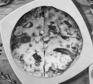 Makhani paneer pizza [8 inches]