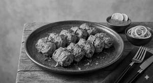 Punjabi Chaap Tikka (8 Pcs)