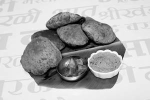 Palak Puri