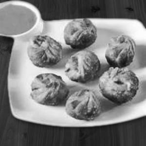 Yankee's Veg Fried Momos