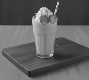 Sroberry Shake
