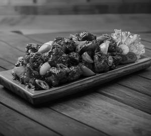 Firey chilli chicken dry [8 pieces]