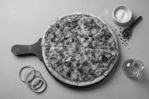 Chicken Tikka Pizza