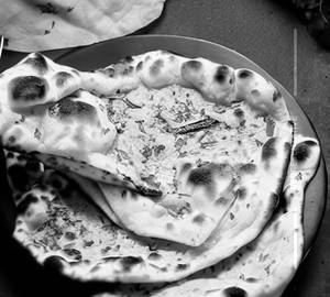 Stuffed naan