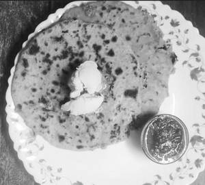2 Aloo Pyaaz Paratha