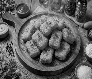 Chicken Nuggets [8 Pcs]
