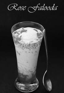 Rose falooda