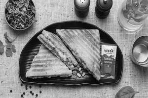 Cheesy Veggie Sandwich