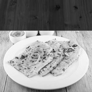 Onion Stuf Naan