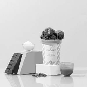 Dark Chocolate Sea Salted Caramel Vegan & Sugar Free