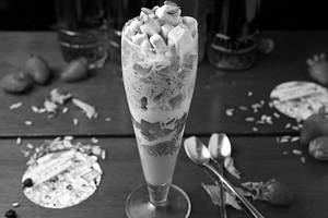 Royal fruit falooda