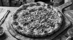 Onion Pizza