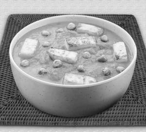 Matar Paneer