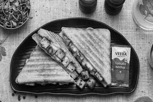 Cheese Tandoori Paneer Sandwich