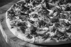 Spicy Chicken Pizza