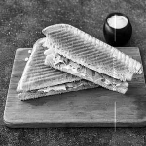 Cheese corn sandwich