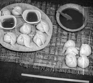 Steamed Paneer Momos