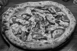 Spicy Chicken Stir-fry Pizza