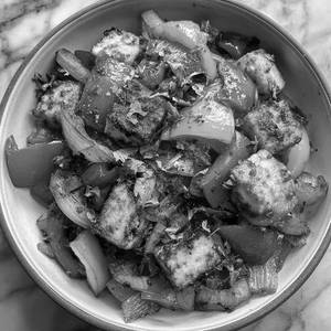 Paneer salt and pepper a