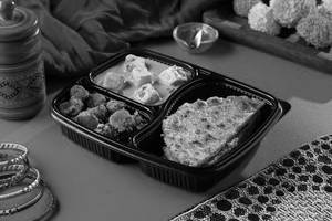 Sabudana Paratha, Hariyali Malai Paneer & Masala Arbi Thali