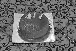 Eggless Mini Red Velvet Cake (200 Grams)