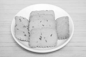 Jeera Cookie (350 Grams)