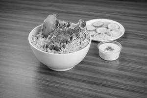 Chicken Dum Biryani [Serves 1]