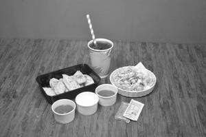 Paneer Steam Momos (8 Pcs) + Fries + 400ml Pepsi