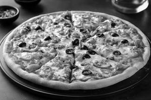 Chef's Veg Supreme Pizza