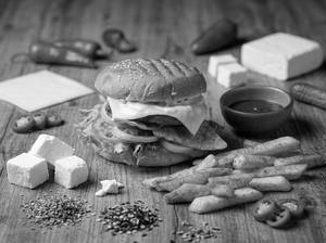 Supreme Paneer Burger
