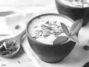 Kesar Lassi