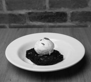 Brownie With Ice Cream