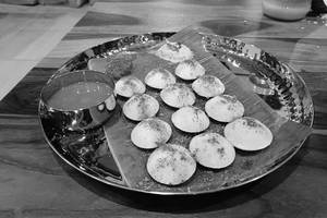 Ghee Podi Mini Idli (12Picecs)