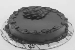 Eggless Mini Chocolate Truffle Cake (200 Grams)